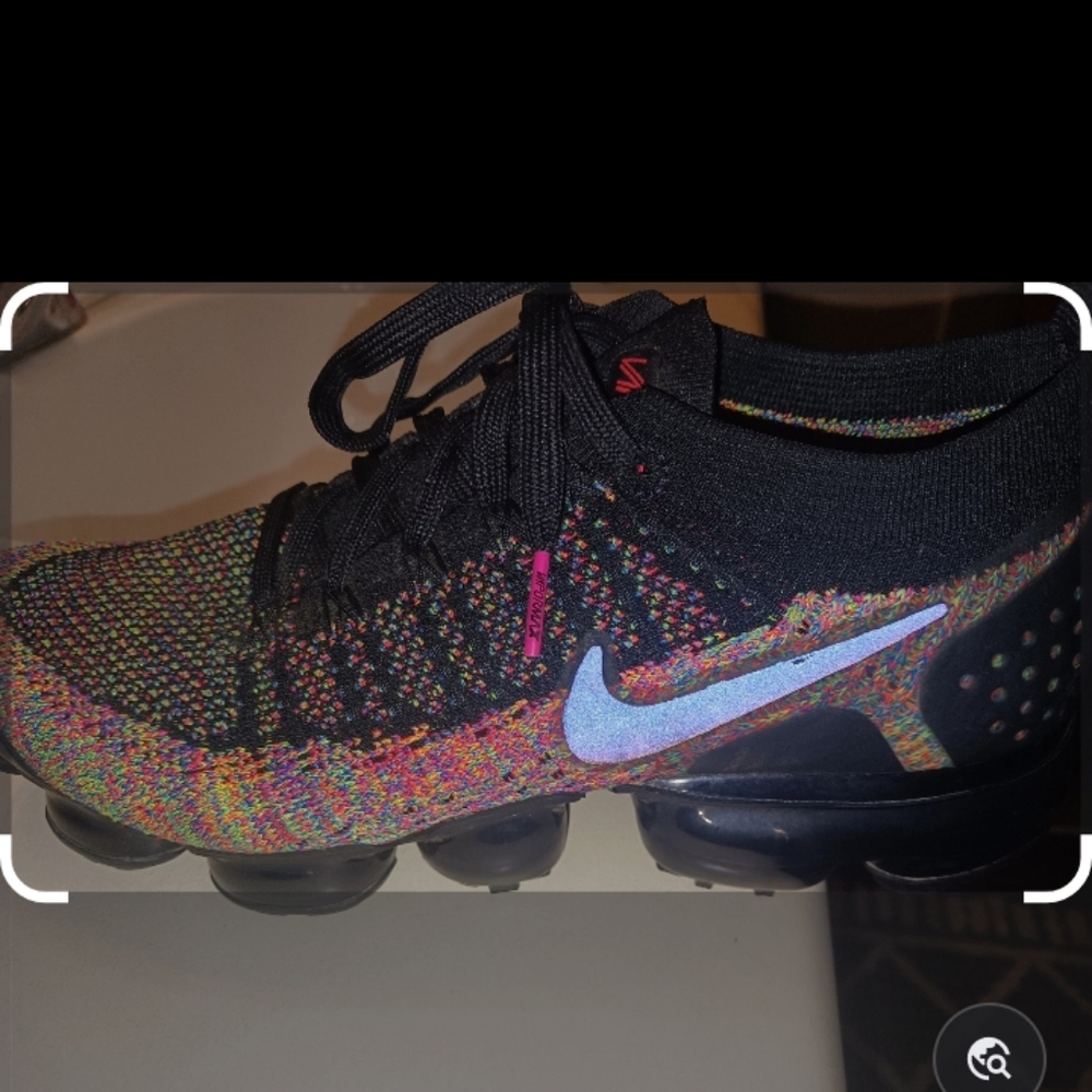 NIKE VAPORMAX